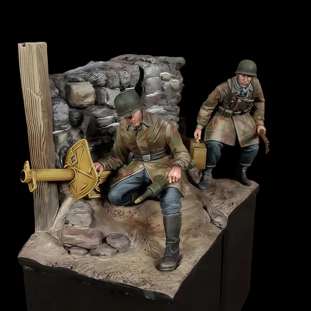 1/35 WWI German Trench & Artillery, 3 Figures, Resin Model Diorama Kit, Unassembled and Unpainted