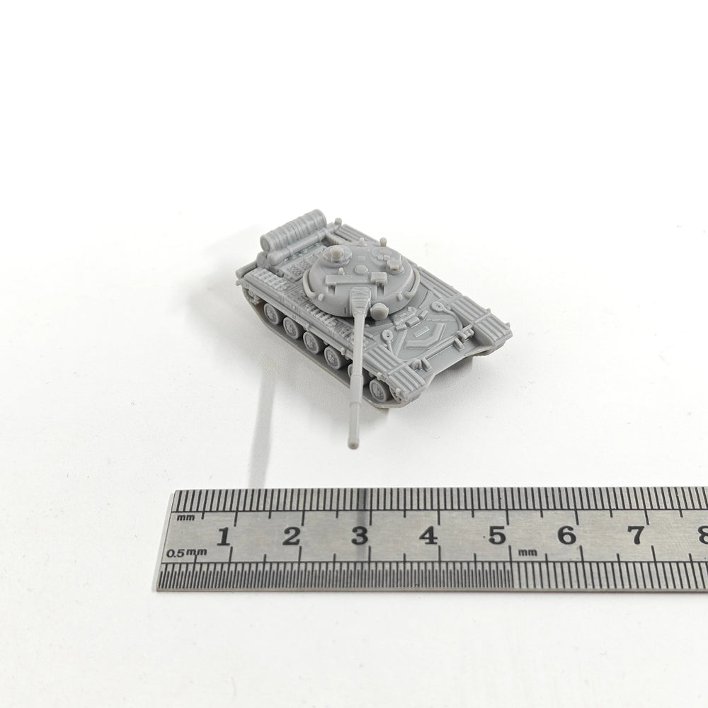 1/144 Cold War Soviet T-64 Main Battle Tank, Resin Model Vehicle Kit, Unassembled and Unpainted