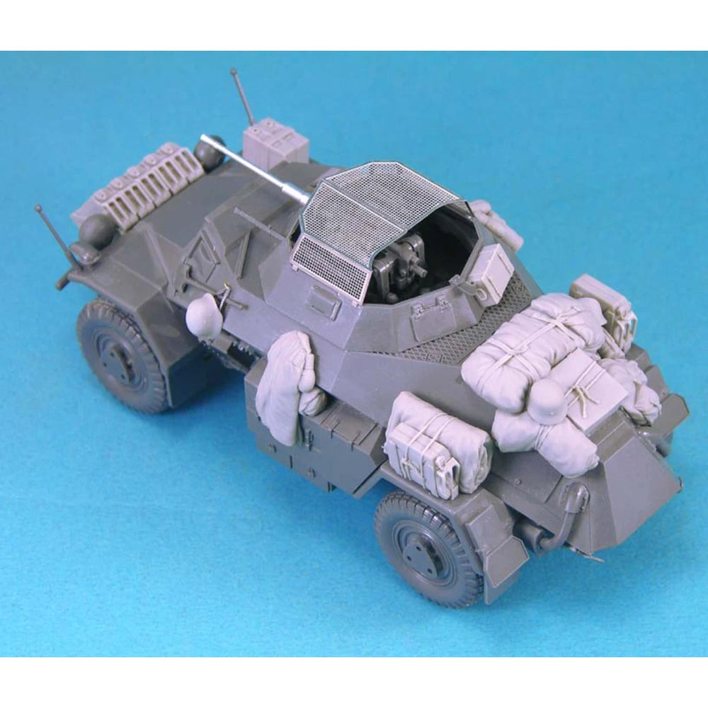 1/35 WWII German Sd.Kfz.222 Armored Car, Resin Model Vehicle Kit, Unassembled and Unpainted