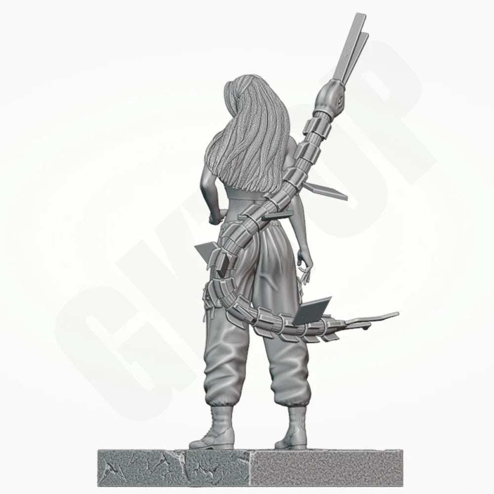 1/24 Female Barbarian with Dual Hatchets, Resin Model Figure Kit, Fantasy Theme, Unassembled and Unpainted