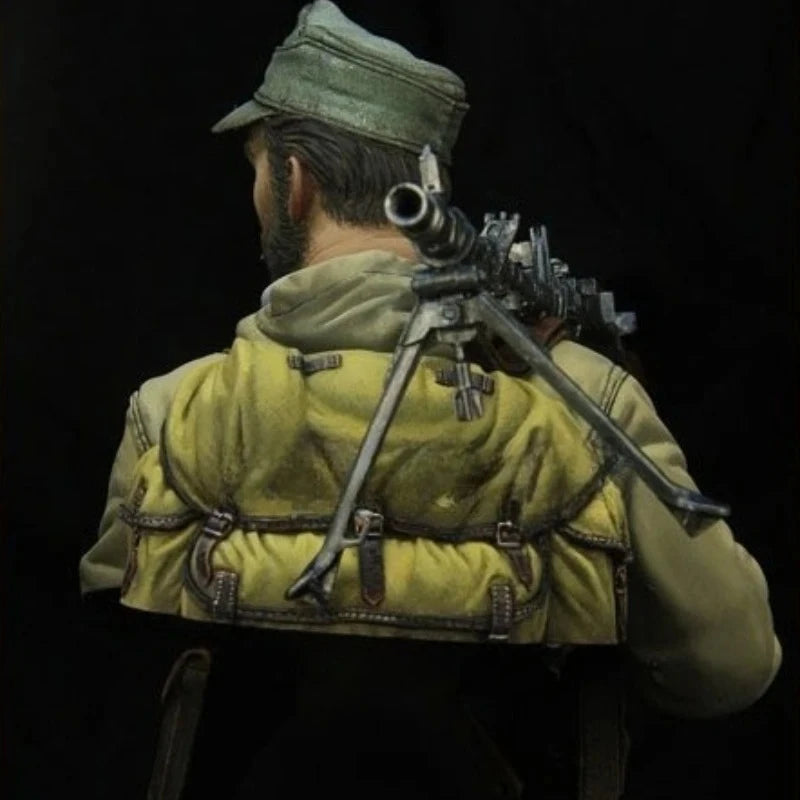 1/10 WWII German Army Mountain Hunter, Resin Model Bust Kit, Unassembled and Unpainted
