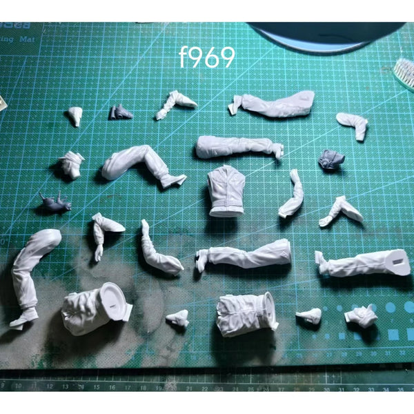 1/16 Anatomical Study, Resin Model Figure Kit, Unassembled and Unpainted