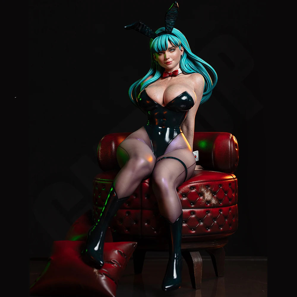 1/24 Succubus on Ornate Throne, Resin Model Figure Kit, Unassembled and Unpainted