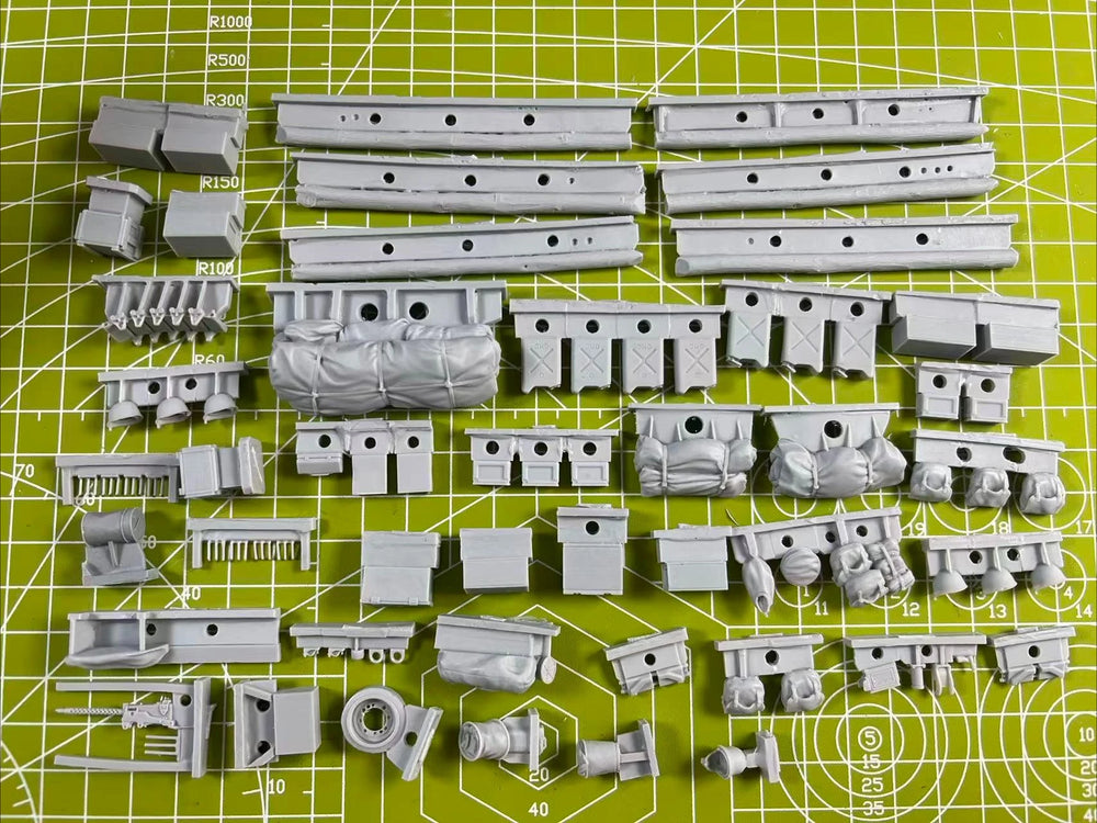 1/35 WWII American Sherman Tank, Resin Model Vehicle Kit, Unassembled and Unpainted