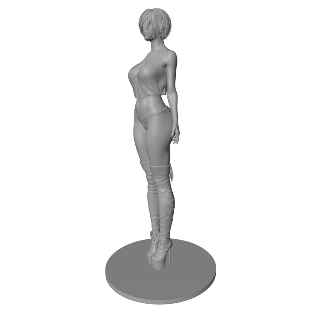1/24 Athletic Woman with Halter Top and Leg Wraps, Resin Model Figure Kit, Unassembled and Unpainted