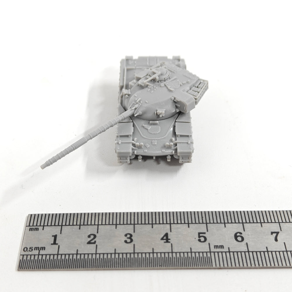1/144 Cold War FV4201 Chieftain Main Battle Tank, Resin Model Vehicle Kit, Unassembled and Unpainted