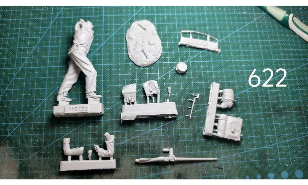 1/24 WWII Military Soldiers, 6 Figures, Resin Model Figure Kit, Unassembled and Unpainted