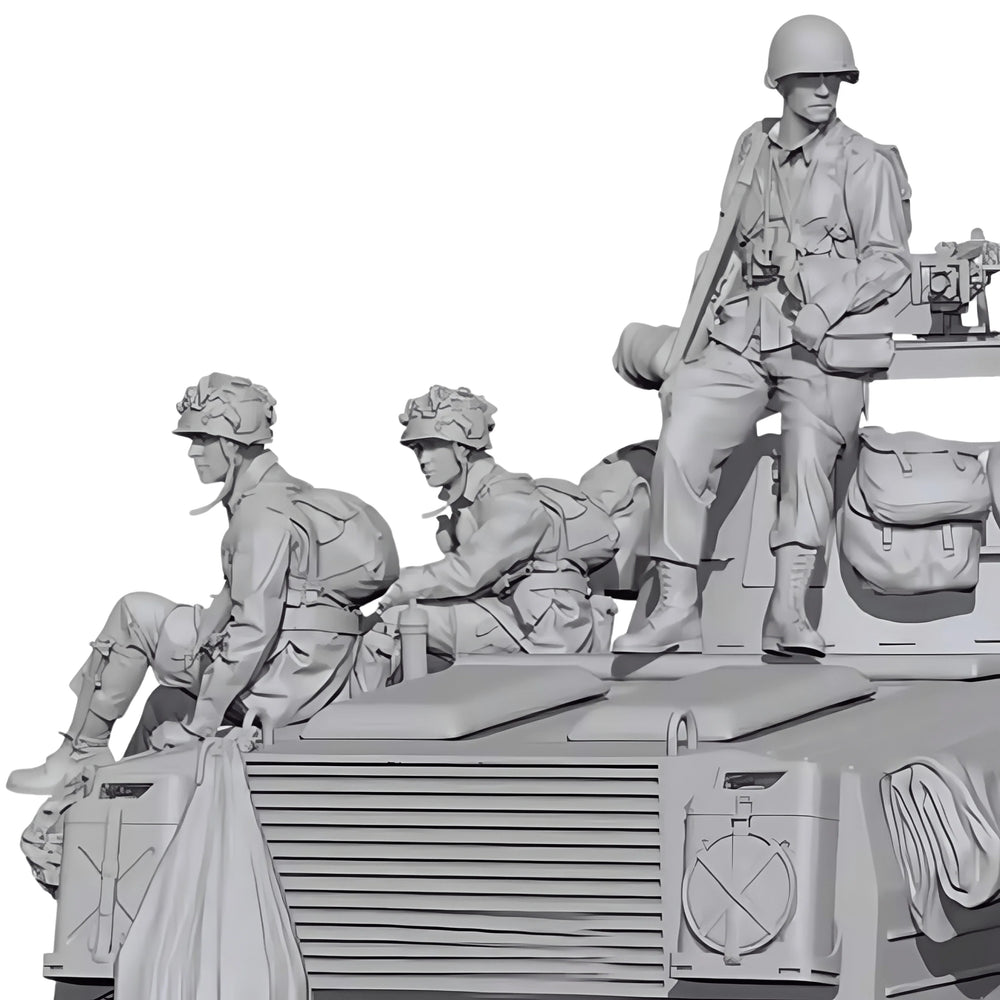 1/16 WWII German Panzer Crew Ready for Battle, 3 Figures, Resin Model Figure Kit, Unassembled and Unpainted