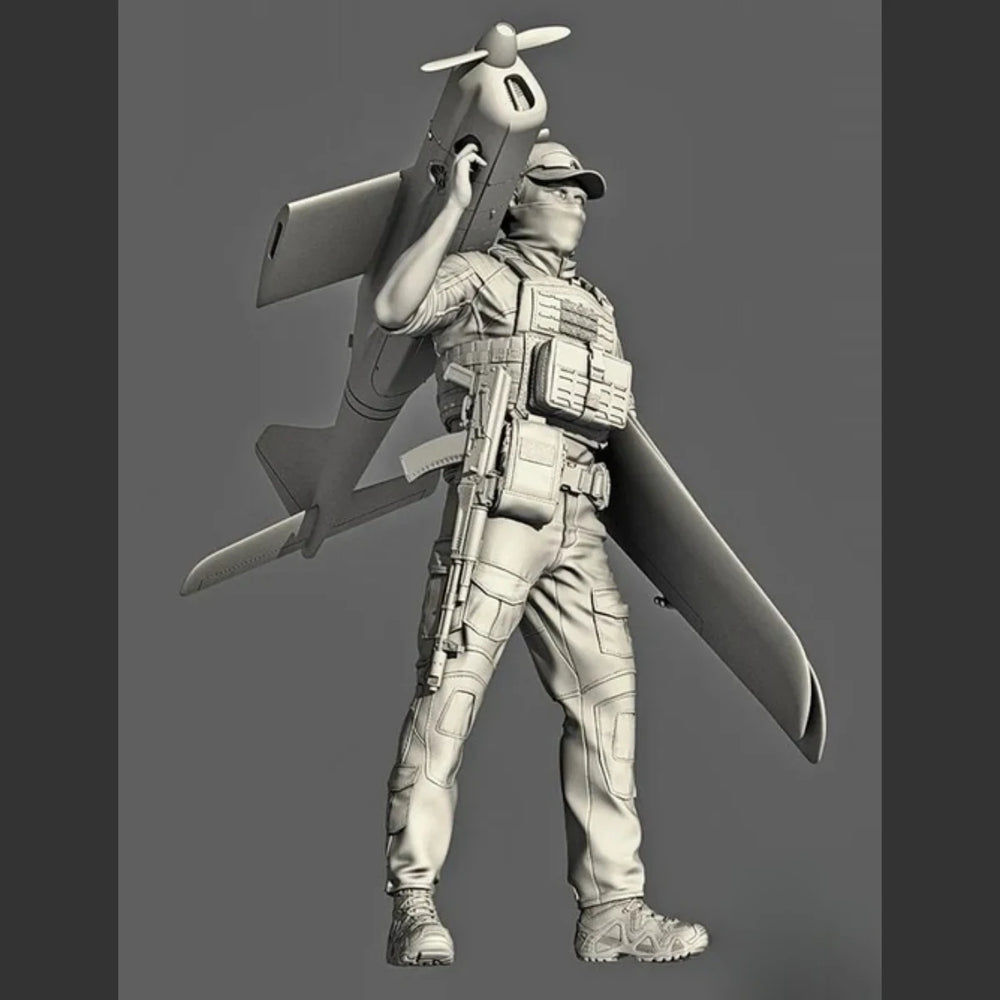 1/16 Modern Russian Drone Operator, Resin Model Figure Kit, Unassembled and Unpainted