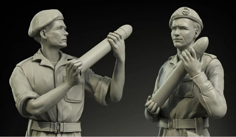 1/35 WWII British Artillery Crew, 4 Figures, Resin Model Figure Kit, Unassembled and Unpainted