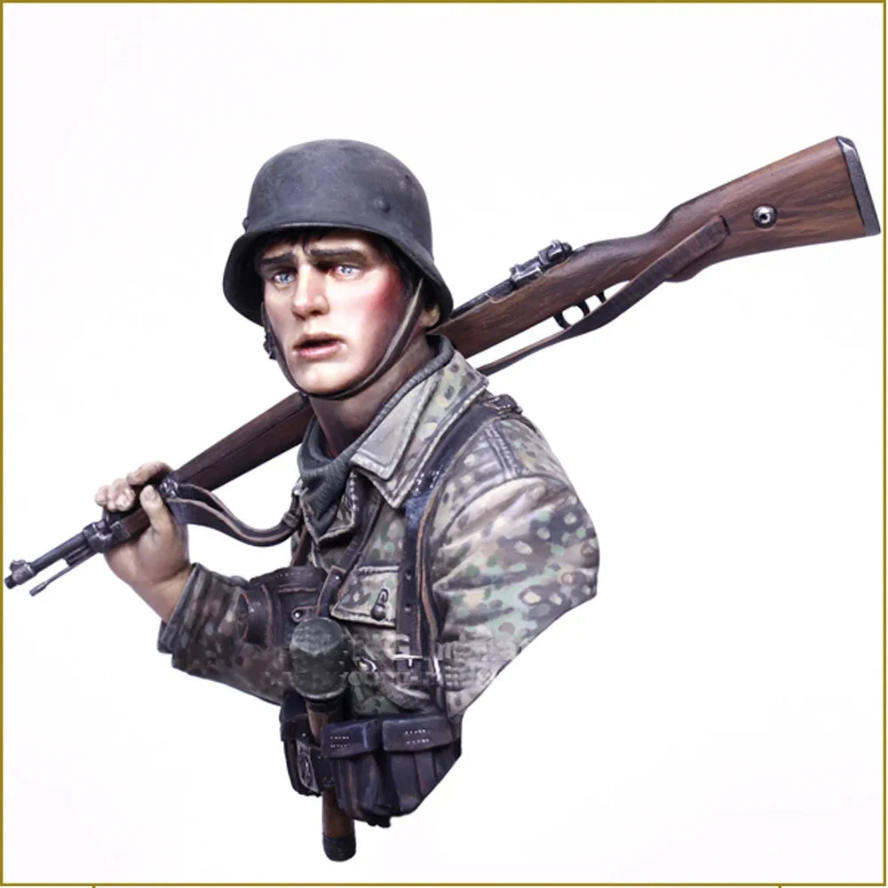 1/10 WWII German Infantry in Camo Tunic, Resin Model Bust Kit, Unassembled and Unpainted
