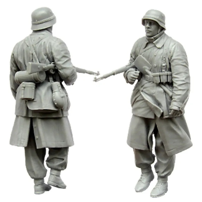 1/35 WWII German Infantry Marching with Rifles, 4 Figures, Resin Model Figure Kit, Unassembled and Unpainted