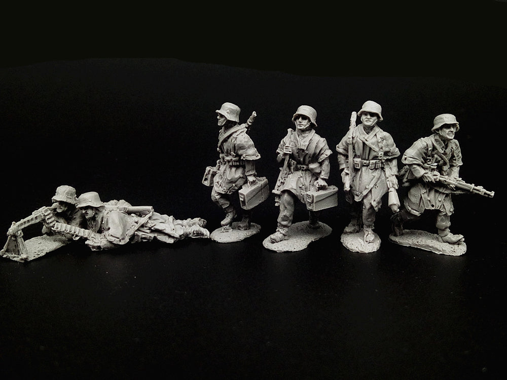 1/72 Modern German Infantry Squad with Casualties, 12 Figures, Resin Model Figure Kit, Unassembled and Unpainted