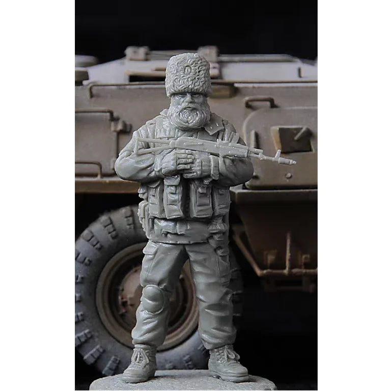 1/35 Modern Tactical Soldier with MOLLE Gear, Resin Model Figure Kit, Unassembled and Unpainted