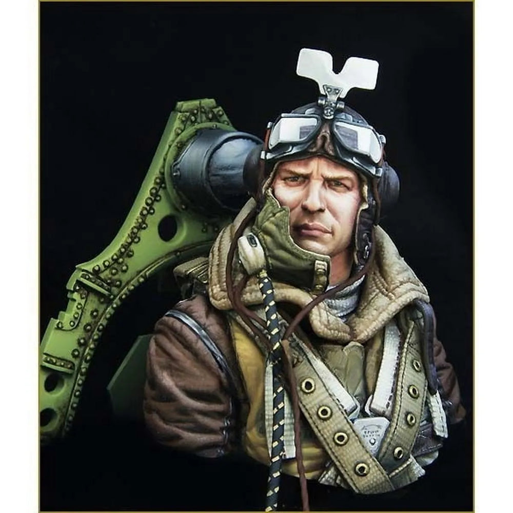 1/10 WWII British RAF Pilot in Flying Helmet with Mae West, Resin Model Bust Kit, Unassembled and Unpainted