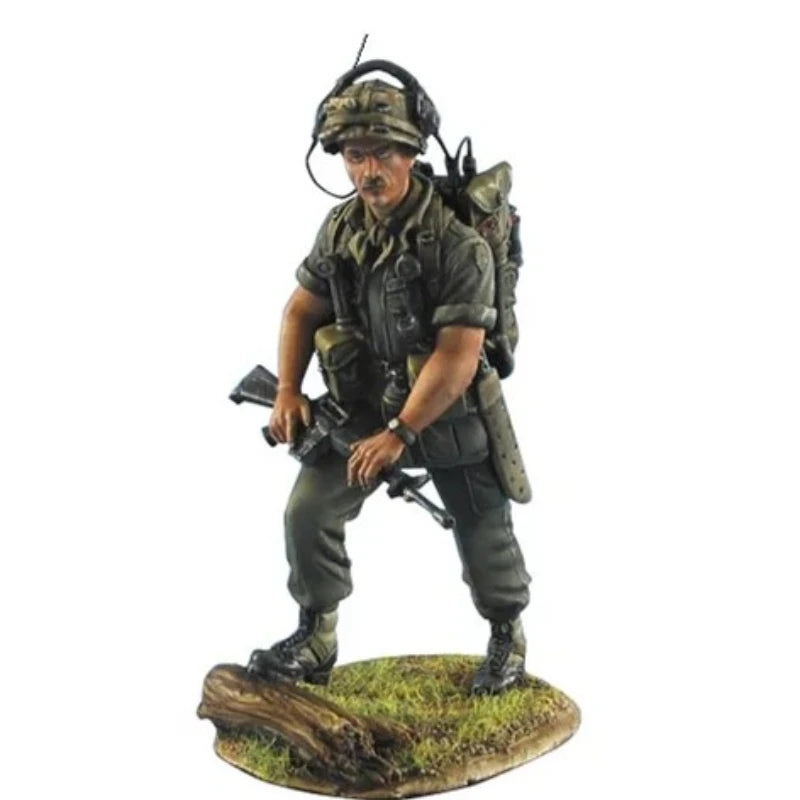 1/35 Vietnam War US Radio Operator, Resin Model Figure Kit, Unassembled and Unpainted