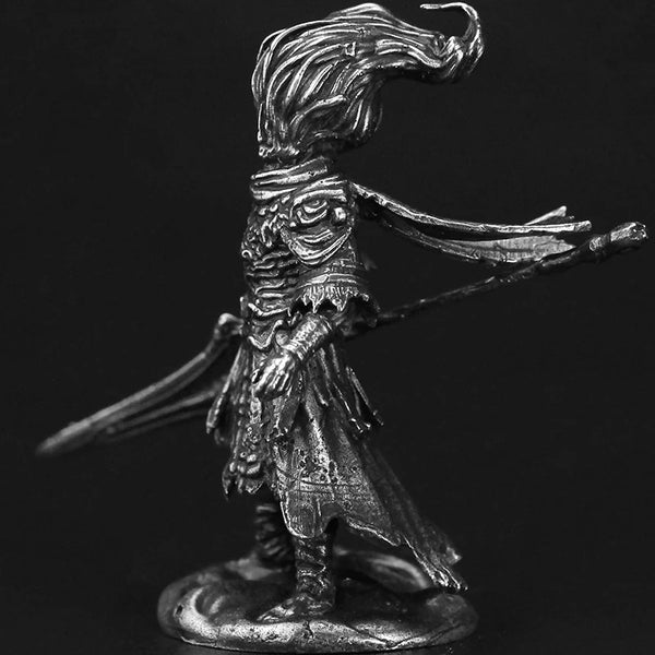 Medieval Dark Fantasy Warrior, Resin Model Figure Kit, Unassembled and Unpainted