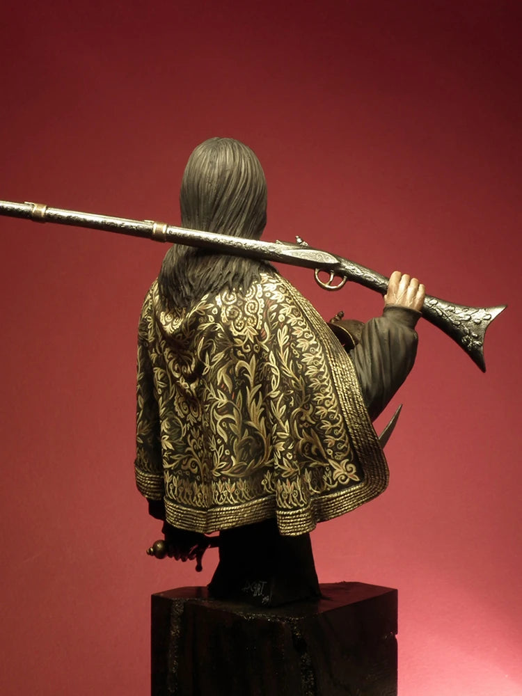 1/9 Ancient Greek Warrior in Ornate Patterned Cloak with Rifle, Resin Model Bust Kit, Unassembled and Unpainted