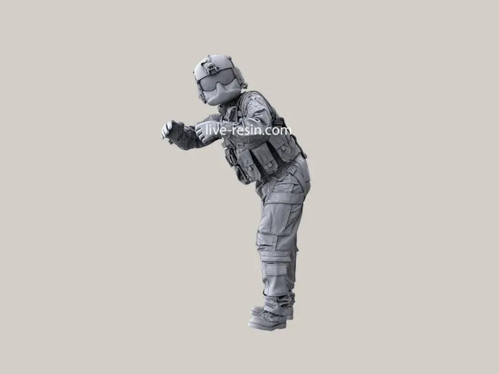 1/35 Modern Tactical Soldier / Special Forces Operator, Resin Model Figure Kit, Unassembled and Unpainted