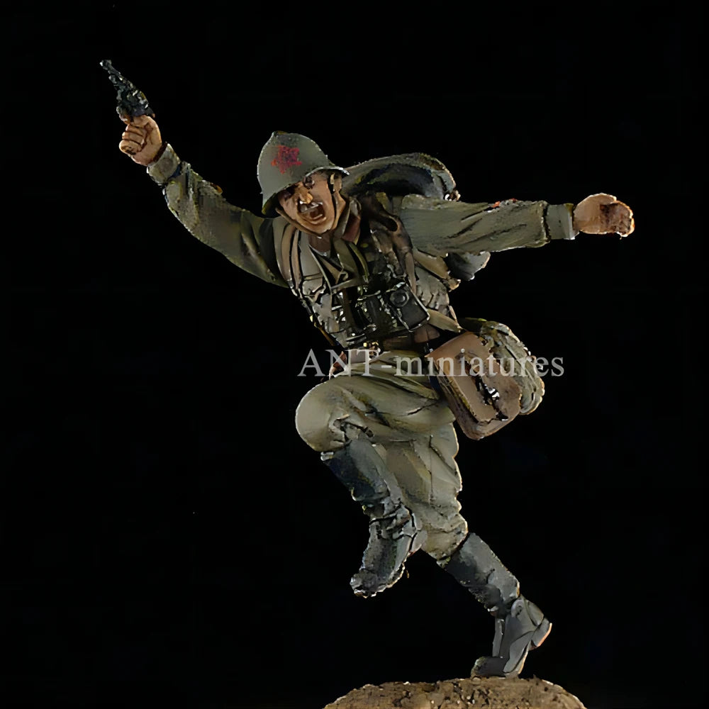 1/35 WWII German Infantry Assaulting, 6 Figures, Resin Model Figure Kit, Unassembled and Unpainted