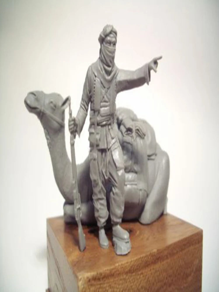 1/35 WWII Mehariste with Camel, Resin Model Figure Kit, Unassembled and Unpainted
