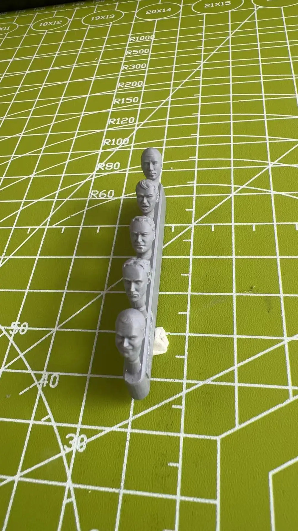 1/35 WWII Soldier Conversion Heads, 28 Figures, Resin Model Figure Kit, Unassembled and Unpainted