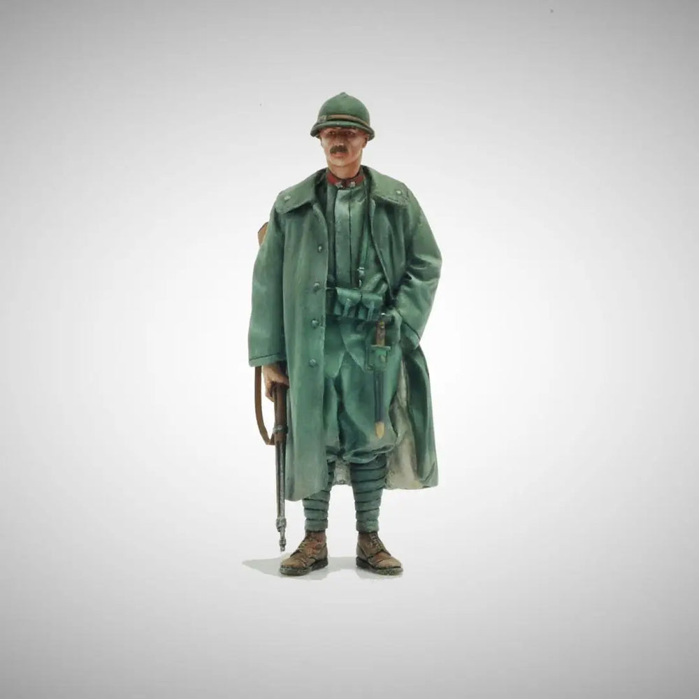1/35 WWII Italian Officers and Soldiers, 4 Figures, Resin Model Figure Kit, Unassembled and Unpainted