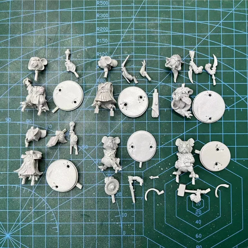 28mm Mouse Warrior Squad, 6 Figures, Resin Model Figure Kit, Fantasy Theme, Unassembled and Unpainted