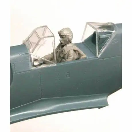 1/48 WWII Pilot in Cockpit, Resin Model Figure Kit, Unassembled and Unpainted