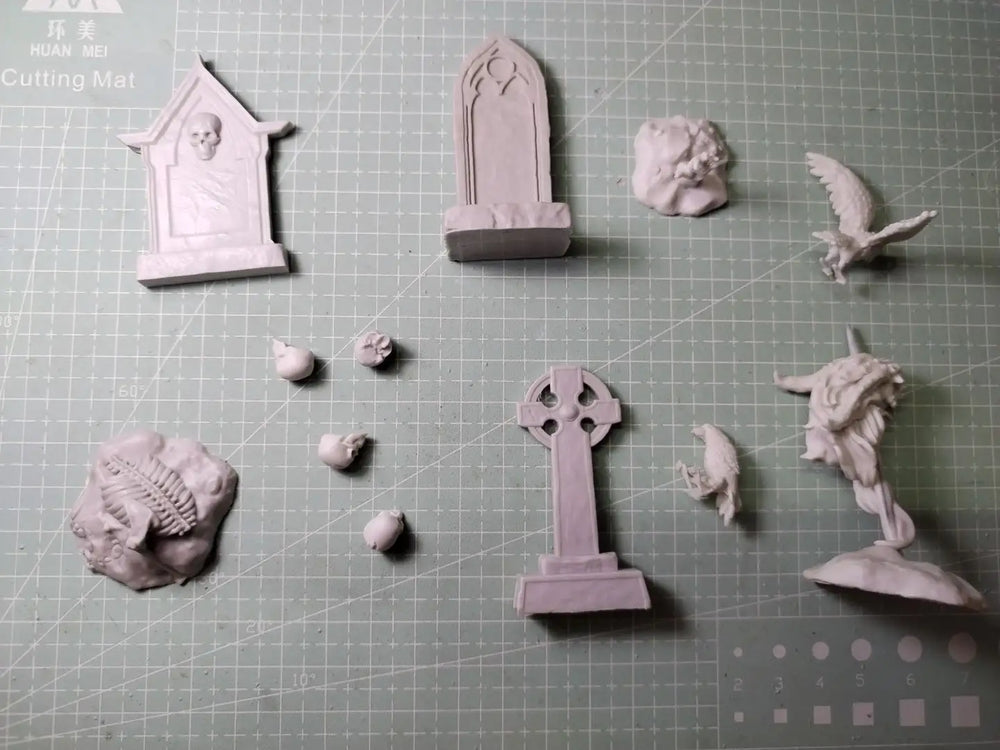 1/24 Gothic Cemetery, Resin Model Terrain Kit, Fantasy Theme, Unpainted
