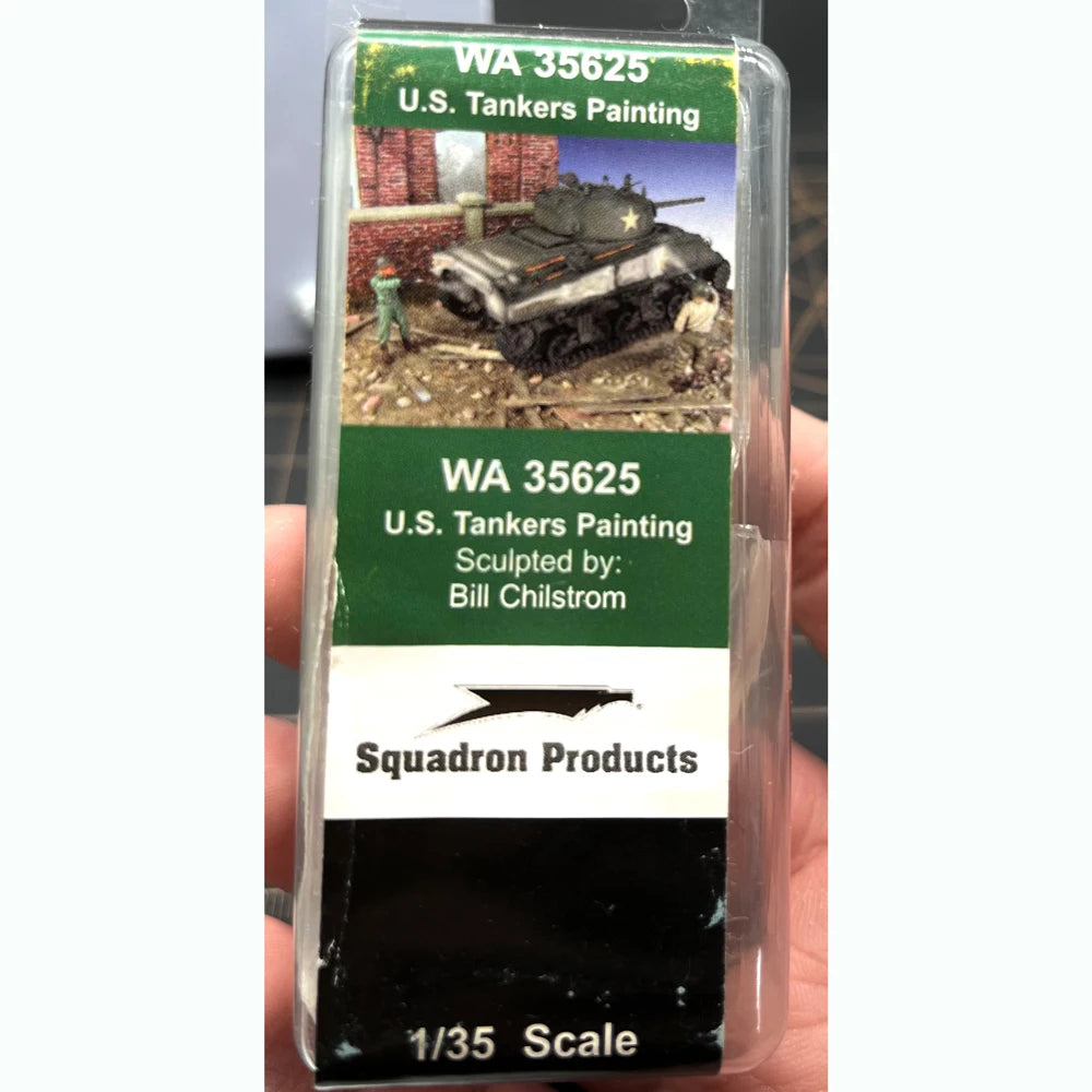 1/35 WWII German Infantry Street Fighting, 2 Figures, Resin Model Figure Kit, Unassembled and Unpainted