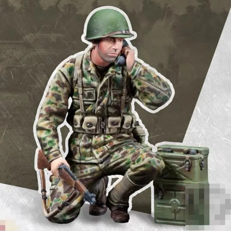 1/35 WWII US Army Infantryman, 2 Figures, Resin Model Figure Kit, Unassembled and Unpainted