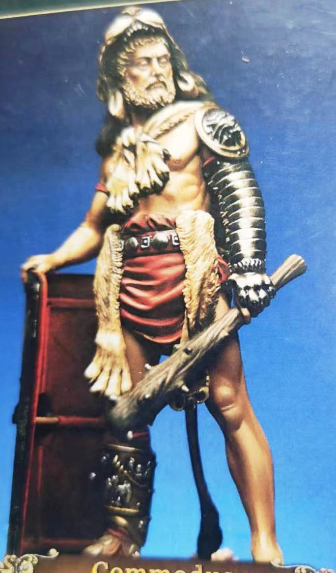 1/24 Blonde Barbarian Warrior with Fur Cloak, Resin Model Figure Kit, Fantasy Theme, Unassembled and Unpainted