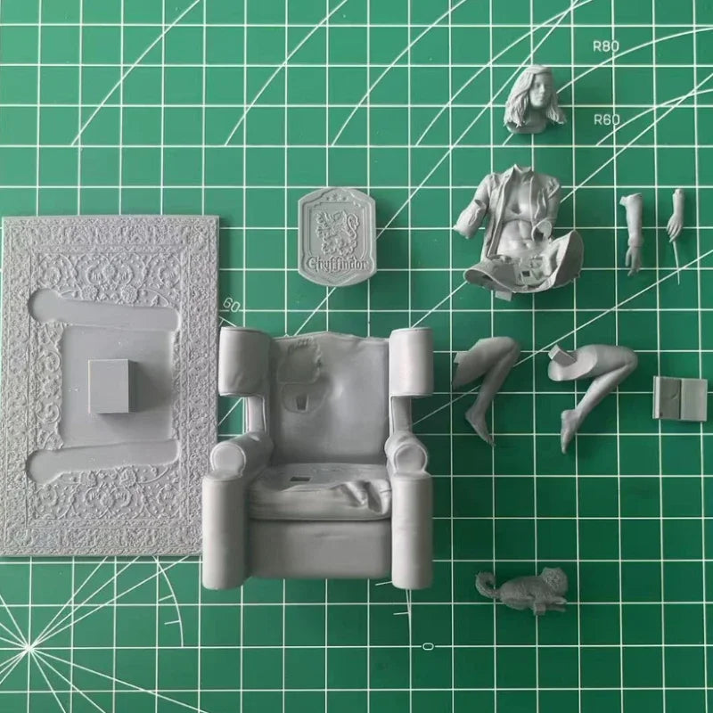 1/24 Fantasy Wizardess, Resin Model Figure Kit, Unassembled and Unpainted