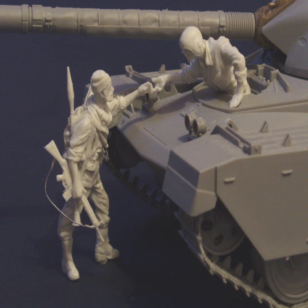 1/35 Modern Iranian Tank Crew, 5 Figures, Resin Model Vehicle Kit, Unassembled and Unpainted