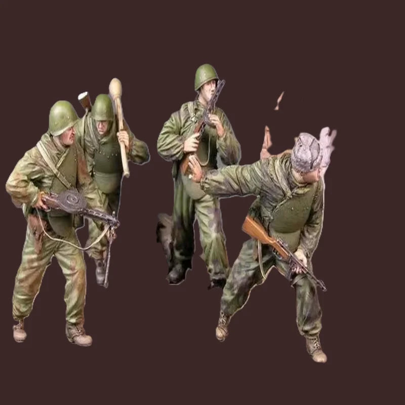 1/35 WWI German Infantry Advancing with Gas Masks, 4 Figures, Resin Model Figure Kit, Unassembled and Unpainted