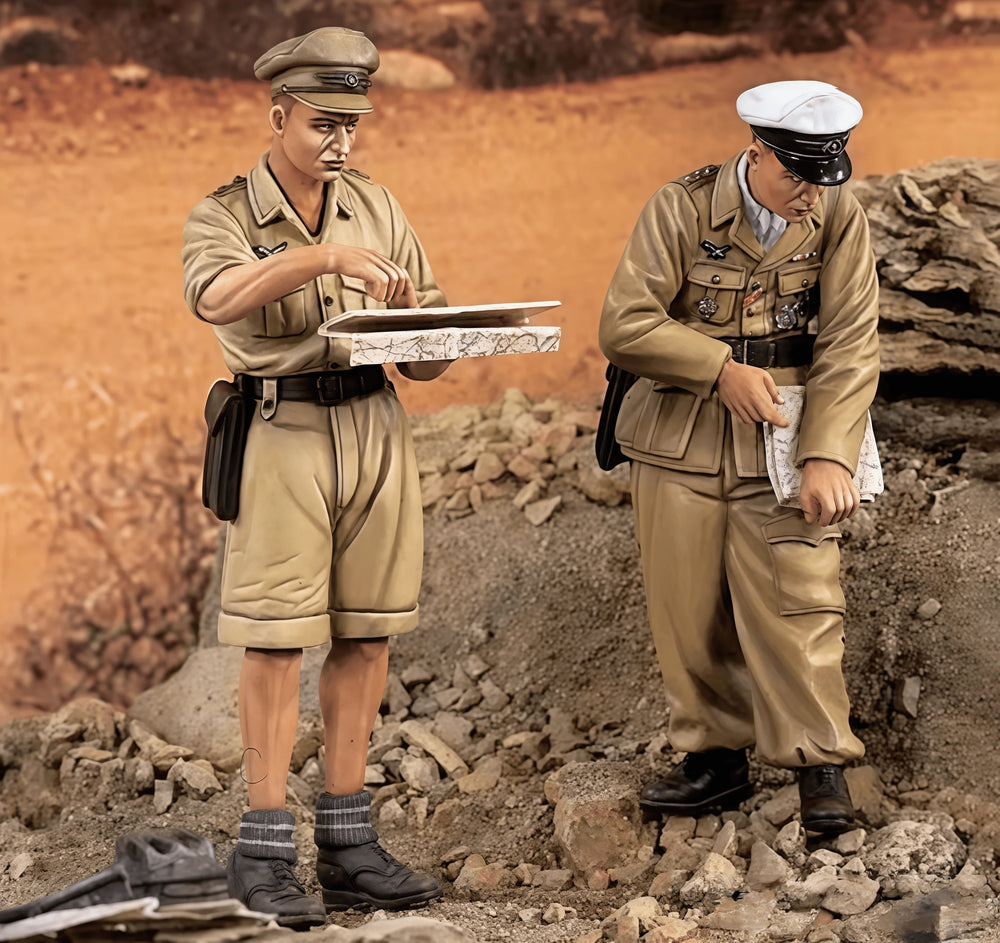 1/35 WWII Air Force Field Soldiers, 10 Figures, Resin Model Figure Kit, Unassembled and Unpainted
