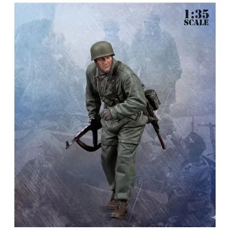 1/35 WWII Soldier with Submachine Gun, Resin Model Figure Kit, Unassembled and Unpainted
