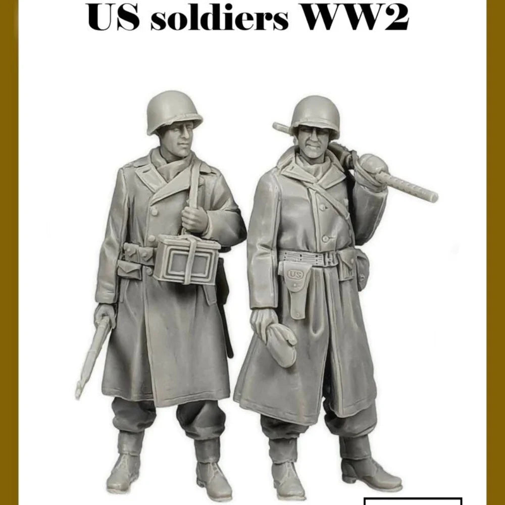 1/35 WWII US Infantry Armed in Overcoats, 2 Figures, Resin Model Figure Kit, Unassembled and Unpainted