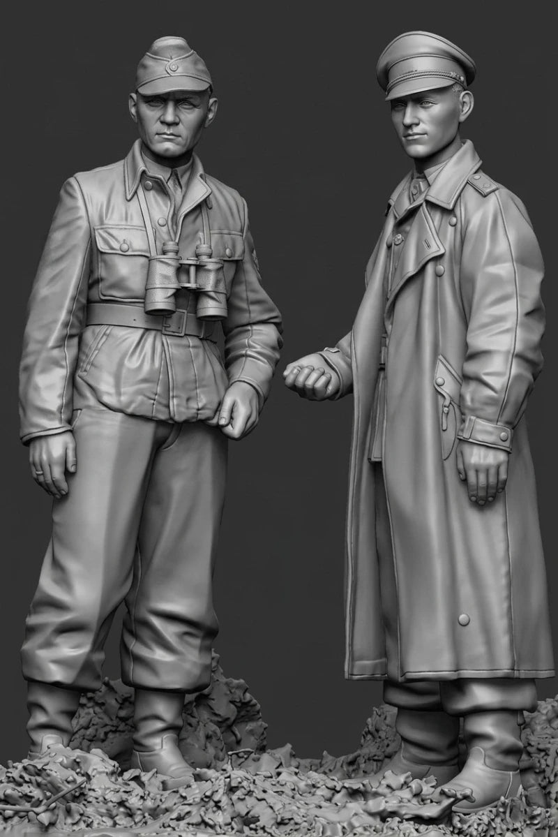 1/35 WWII German Officers in Normandy, 2 Figures, Resin Model Figure Kit, Unassembled and Unpainted