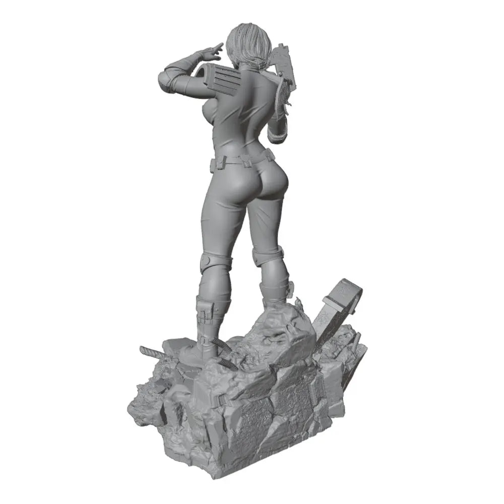Fantasy Female Warrior — 1/24 Resin Figure