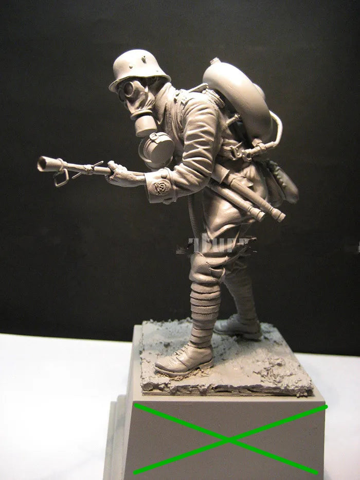 1/16 WWII German Soldier in Combat, Resin Model Figure Kit, Unassembled and Unpainted