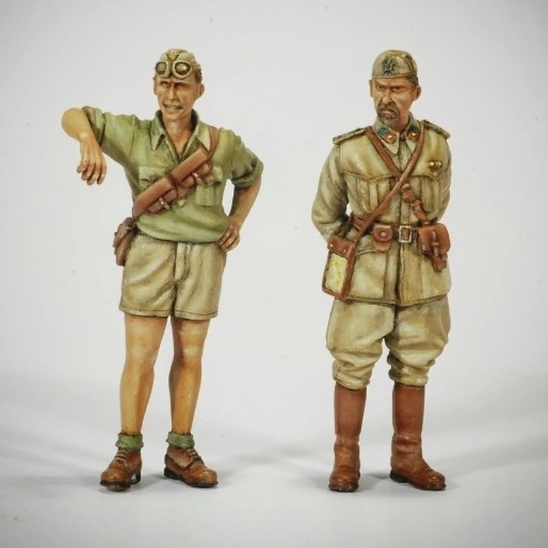 1/35 WWII North Africa, 2 Figures, Resin Model Figure Kit, Unassembled and Unpainted