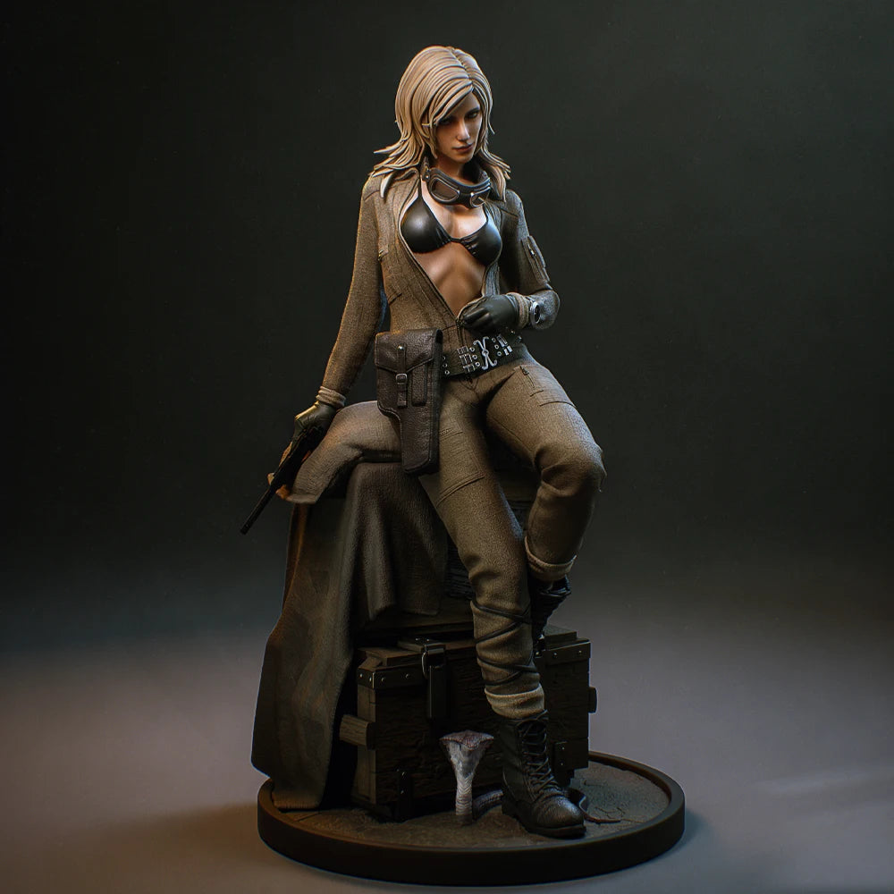 Female Military Operator, Resin Model Figure Kit, Unassembled and Unpainted