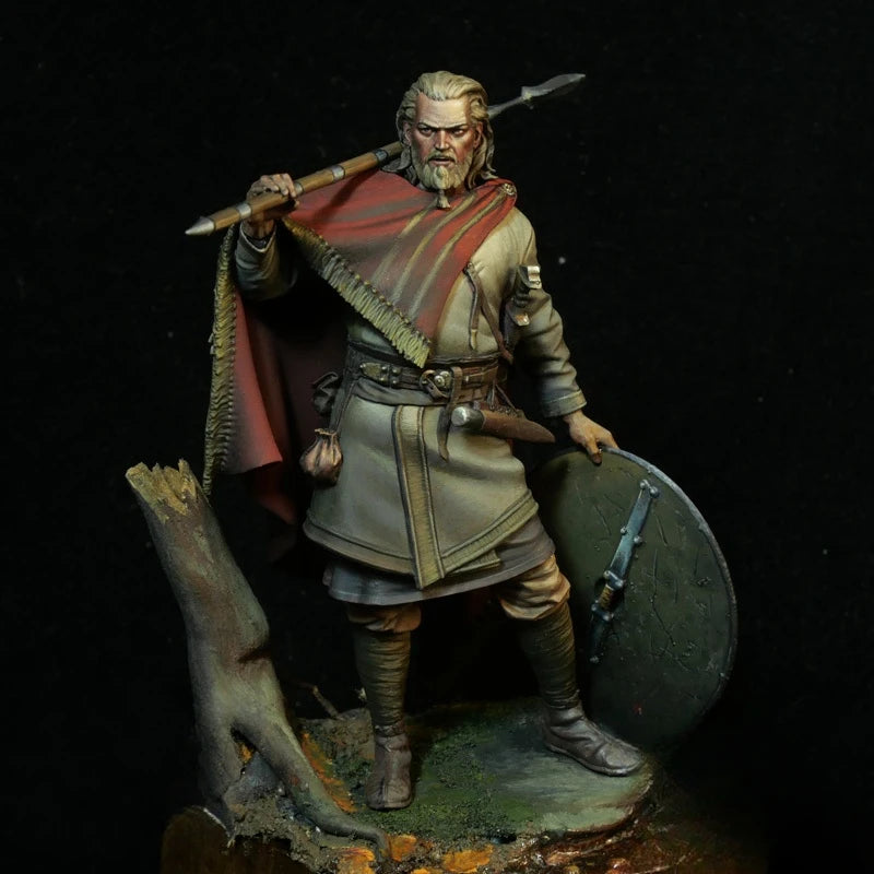 1/24 Medieval Viking Warrior with Spear and Shield, Resin Model Figure Kit, Unassembled and Unpainted