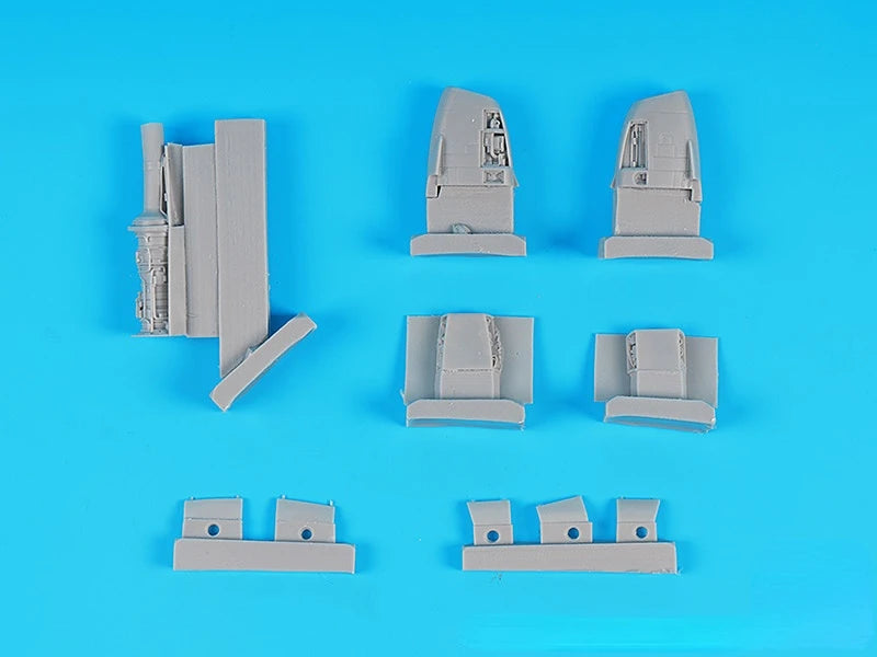 1/72 Modern Kawasaki T-4 Trainer, Resin Model Aircraft Kit, Unassembled and Unpainted