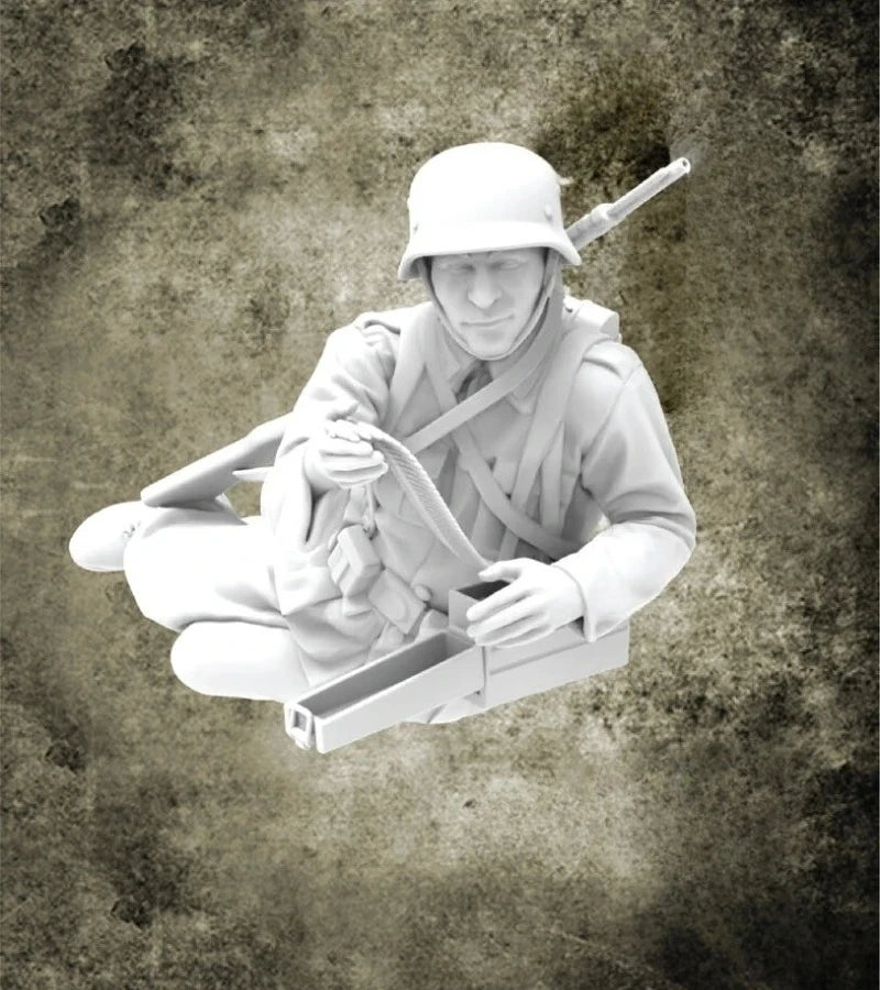 1/35 WWII German MG Supporter, Resin Model Figure Kit, Unassembled and Unpainted
