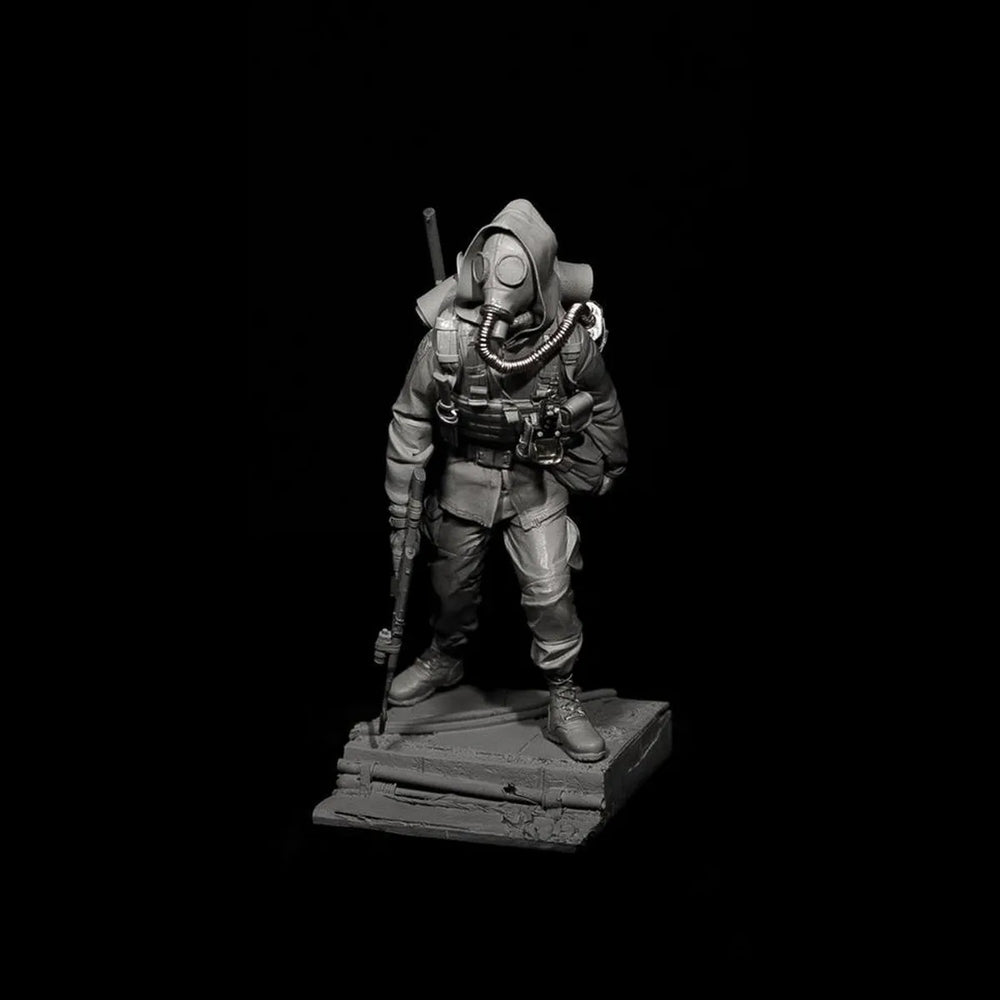 120mm Post-Apocalyptic Warrior, Resin Model Figure Kit, Sci-Fi Theme, Unassembled and Unpainted