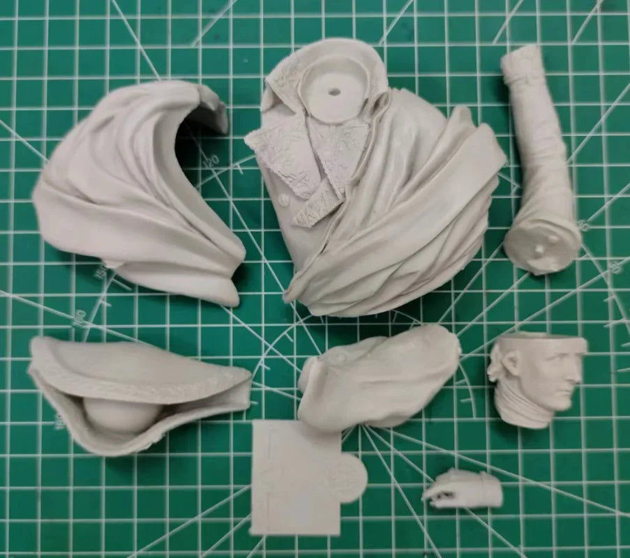 1/10 Napoleonic Napoleon Bonaparte, Resin Model Bust Kit, Unassembled and Unpainted