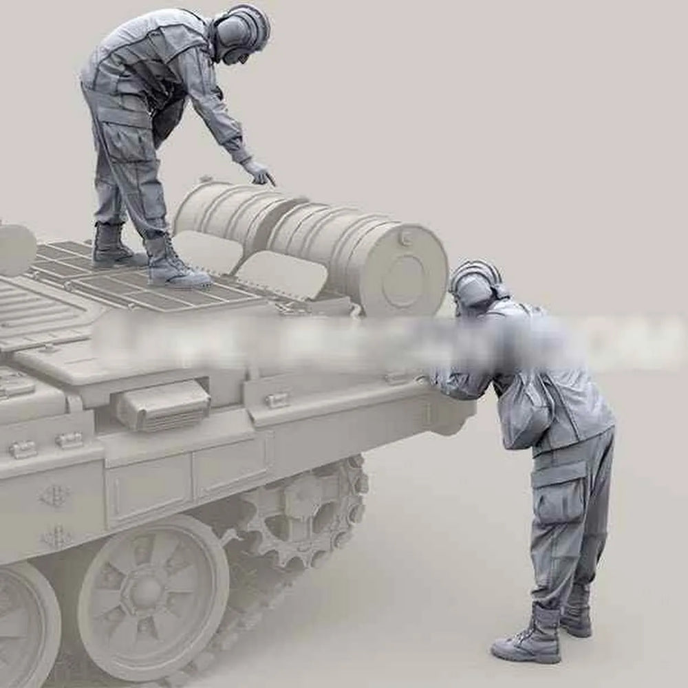 1/35 Cold War Soviet Soldiers Loading Ammunition, 2 Figures, Resin Model Figure Kit, Unassembled and Unpainted